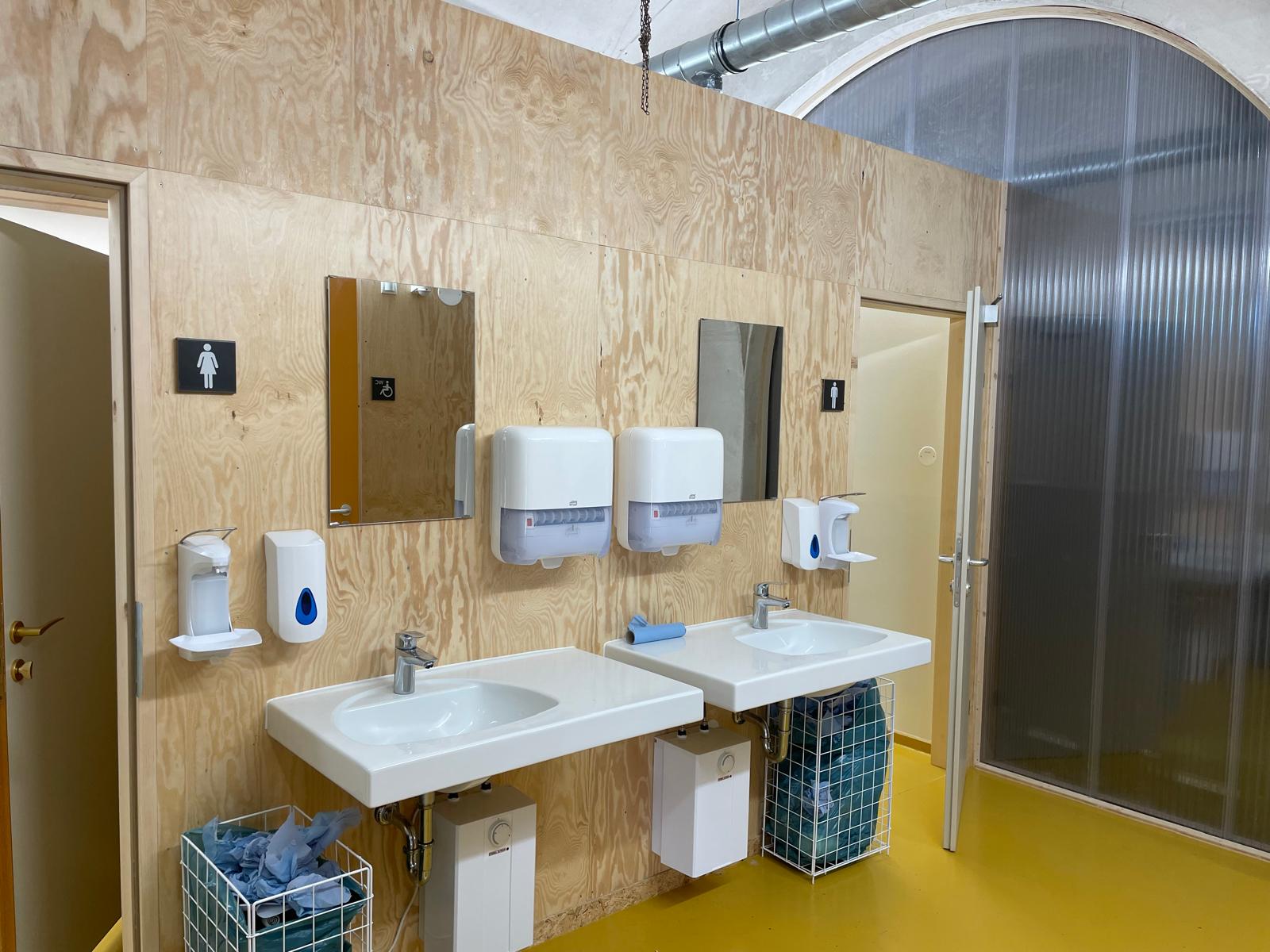 WhatsApp Image 2025-10-09 at 11.25.01 (1)