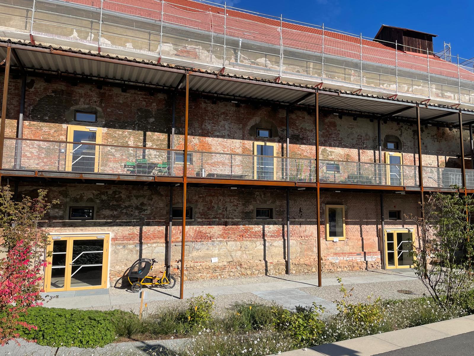 WhatsApp Image 2025-10-09 at 11.25.07 (1)