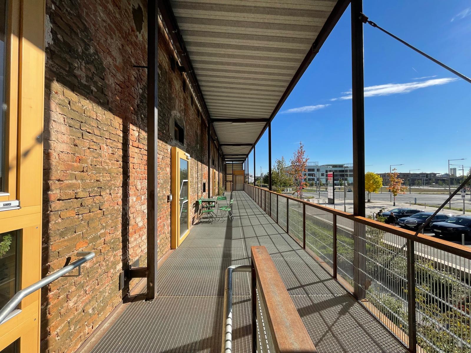 WhatsApp Image 2025-10-09 at 11.25.33 (1)