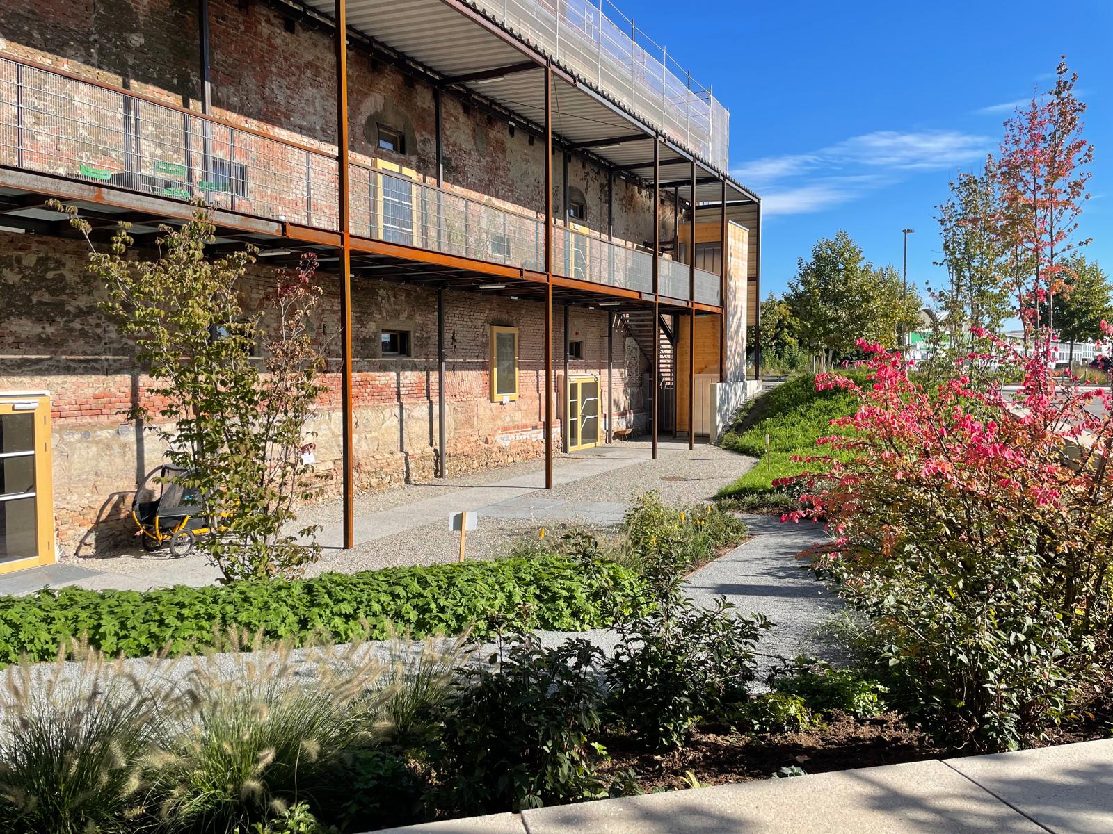 WhatsApp Image 2025-10-09 at 11.25.35 (2)